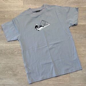 NEW Mens Medium Passport Light Gray DJ Graphic Tee